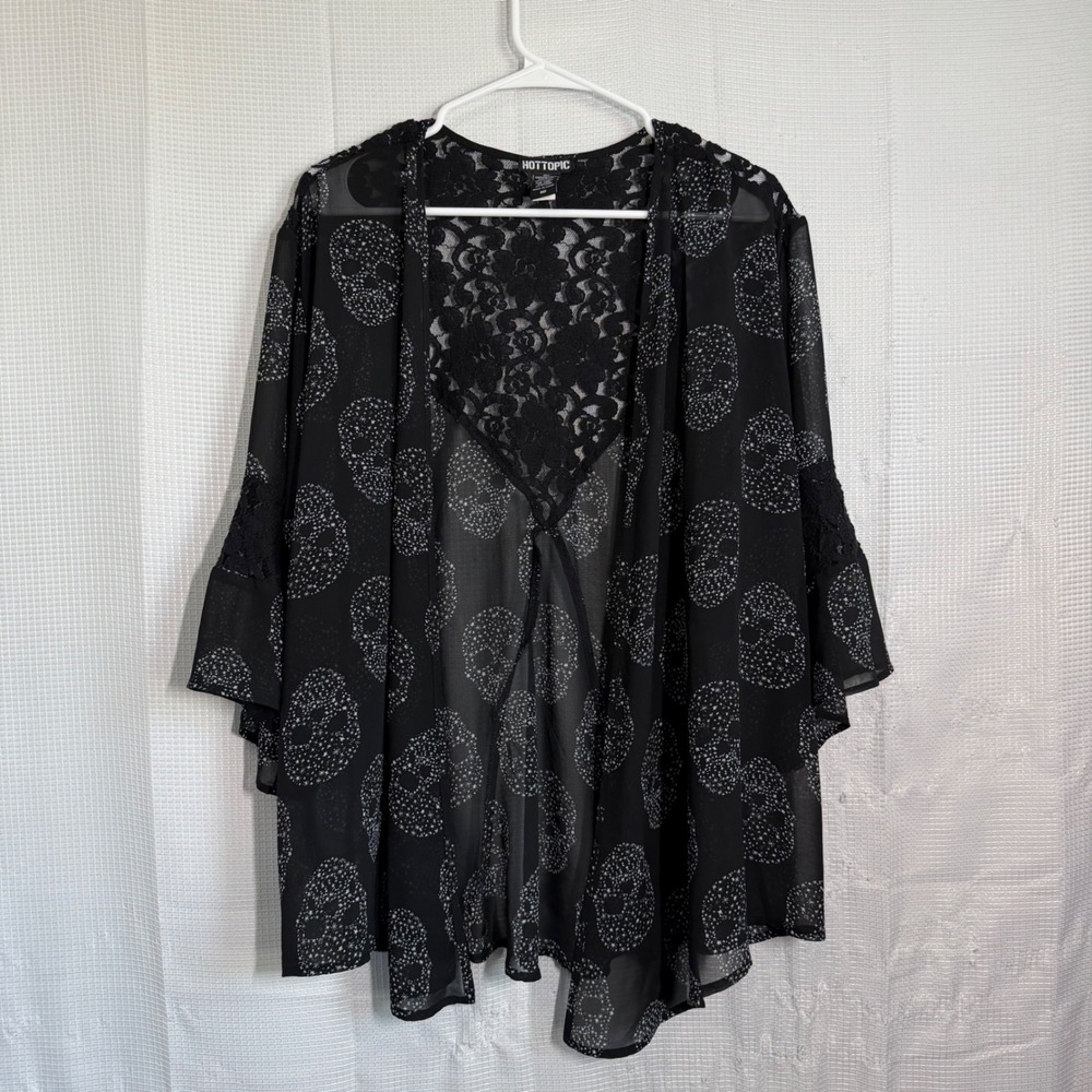 Hot Topic Kimono Chiffon Skull Print Lace Back Open Front Goth Alt MD